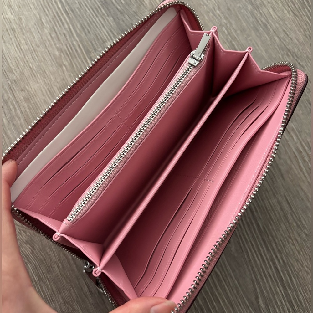 NWOT Coach Pink Long Zip Around Leather Wallet Ice Cream Sundae Print - Picture 9 of 10